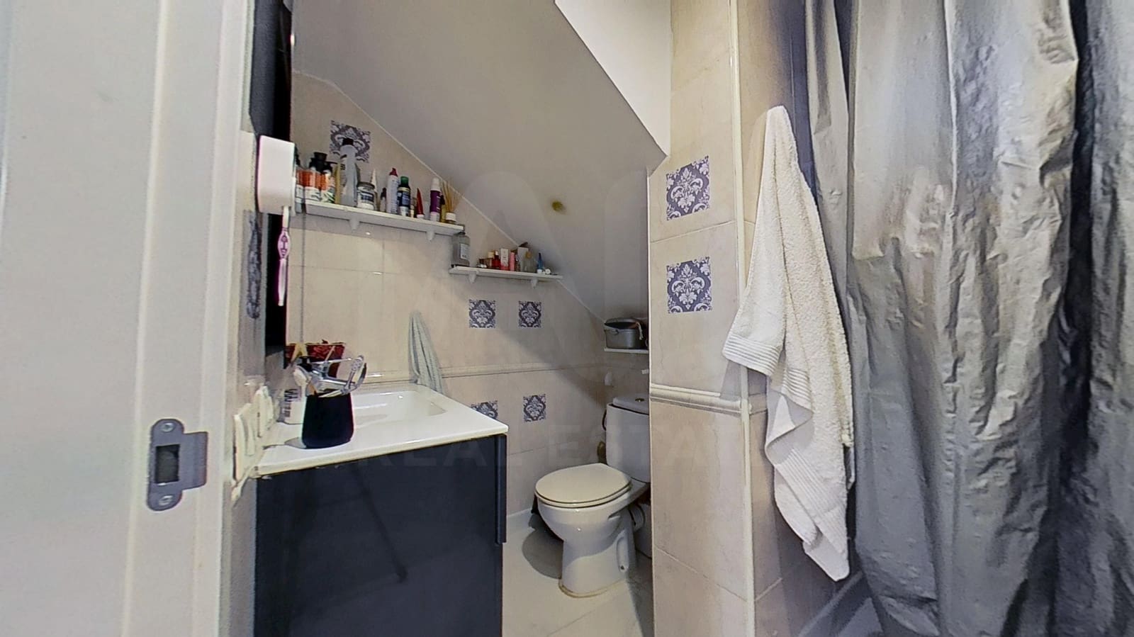 4 bedroom Townhouse for sale in Chilches with pool garage - € 425,000 (Ref: 10099580)