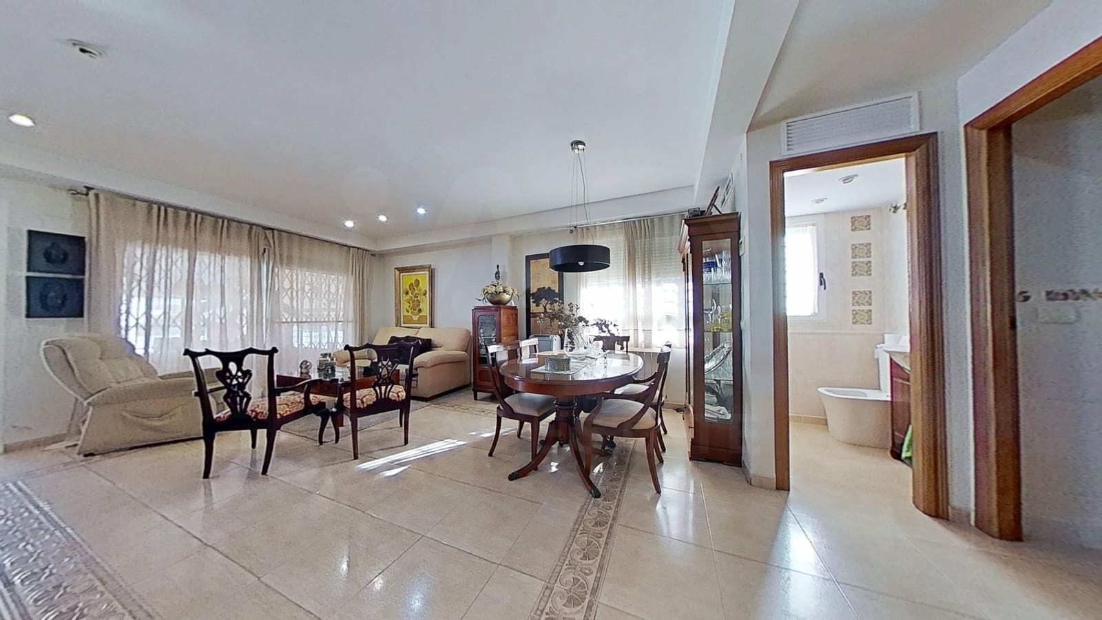 4 bedroom Townhouse for sale in Chilches with pool garage - € 425,000 (Ref: 10099580)