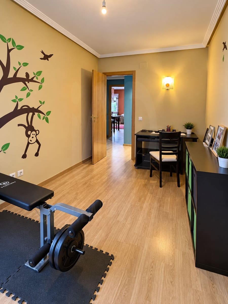 2 quarto Apartamento para venda em San Andres del Rabanedo com garagem - 159 000 € (Ref: 10099581)
