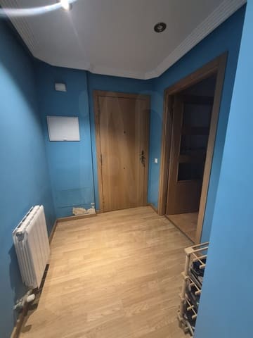 2 quarto Apartamento para venda em San Andrés del Rabanedo com garagem - 159 000 € (Ref: 10099581)