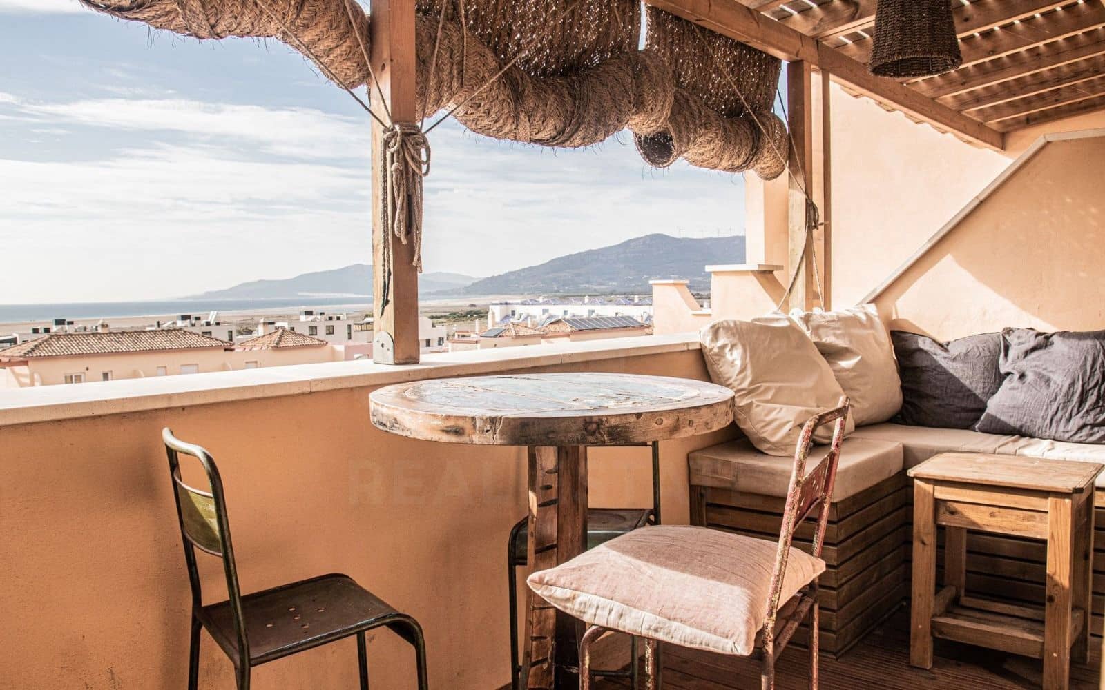 Ático de 2 habitaciones en Tarifa en venta con piscina garaje - 519.000 € (Ref: 10099582)
