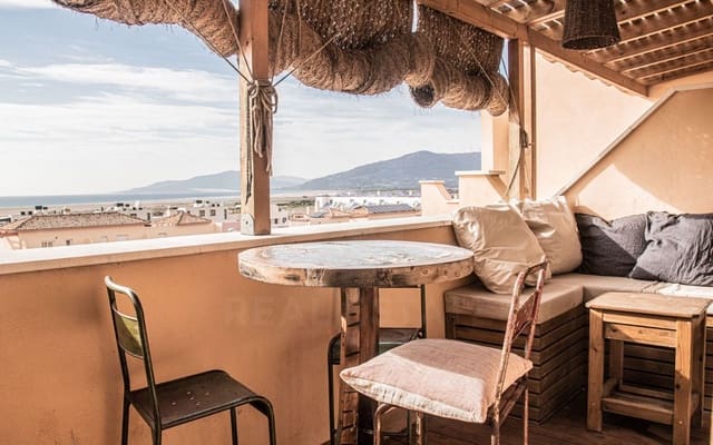 2 soveværelse Penthouse til salg i Tarifa med swimmingpool garage - € 519.000 (Ref: 10099582)