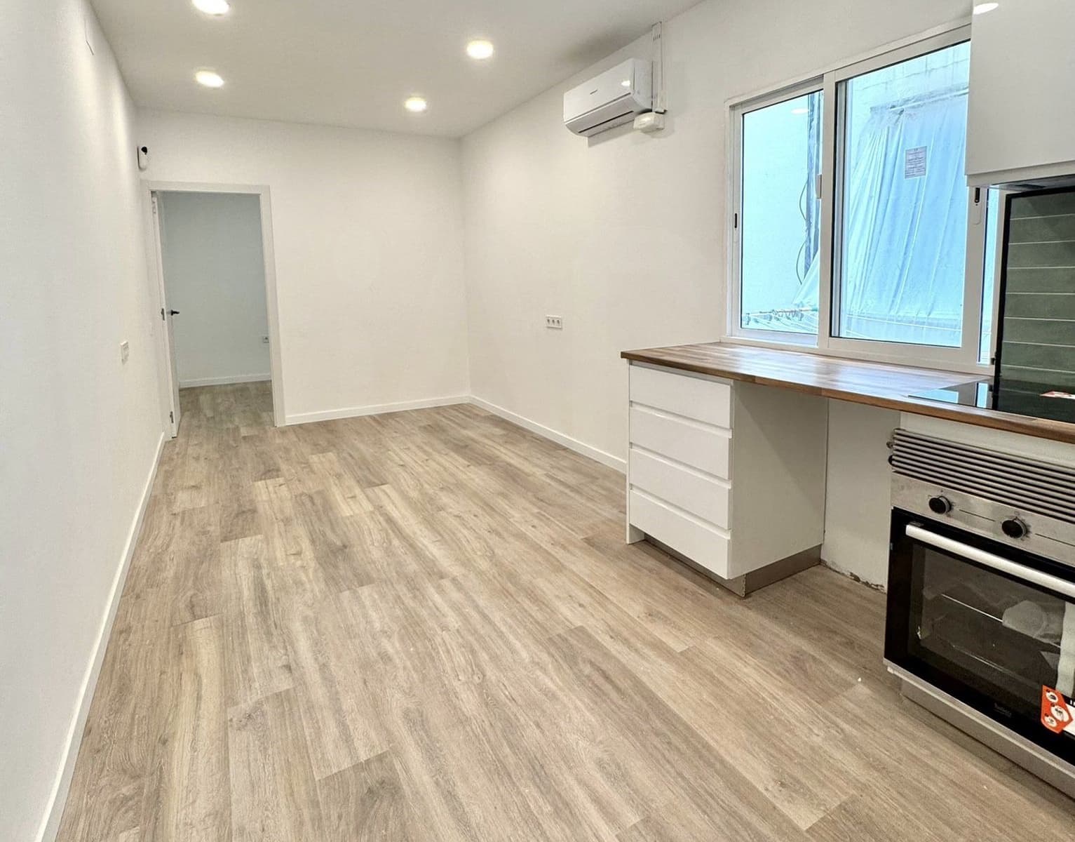 3 chambre Appartement à vendre à Barcelone ville - 289 000 € (Ref: 10099585)