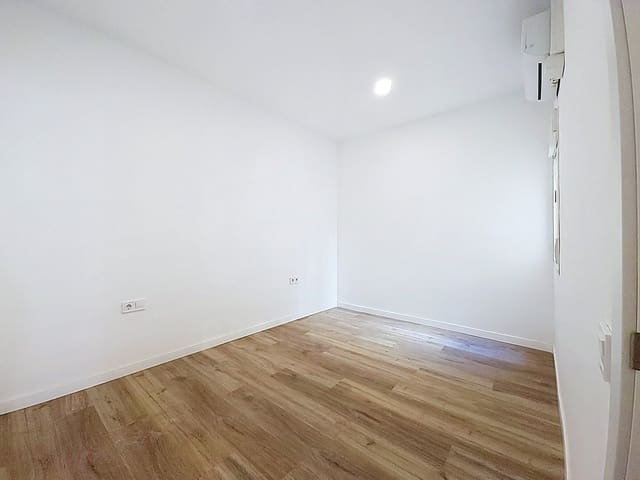 3 chambre Appartement à vendre à Sants - Badal, Barcelone ville - 289 000 € (Ref: 10099585)