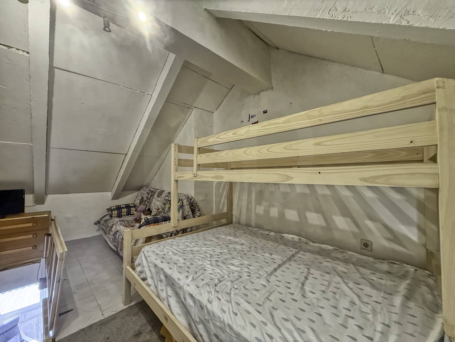 1 quarto Apartamento para venda em Alcala de la Selva - 75 000 € (Ref: 10099587)