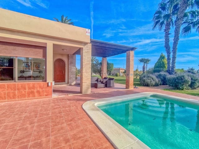 5 sypialnia Dom na sprzedaż w Las Bayas, Elche / Elx z basenem garażem - 649 000 € (Ref: 10099588)