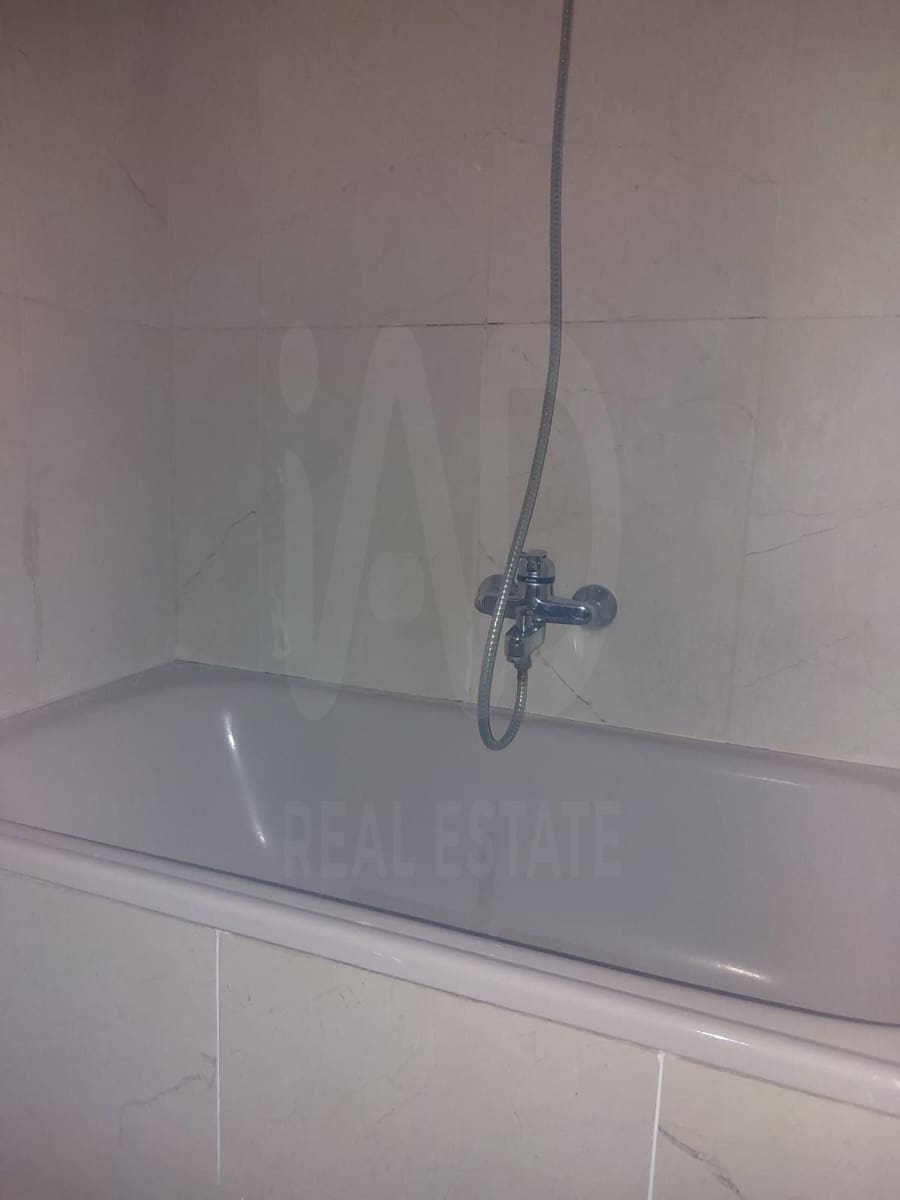 1 slaapkamer Appartement te huur in Madrid stad met garage - € 1.250 (Ref: 10099594)