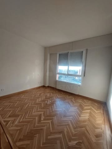 Apartamento de 1 habitación en Madrid ciudad en alquiler con garaje - 1.250 € (Ref: 10099594)