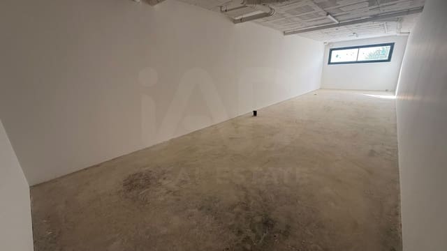 Commercieel te koop in Tarifa met zwembad - € 117.000 (Ref: 10099595)