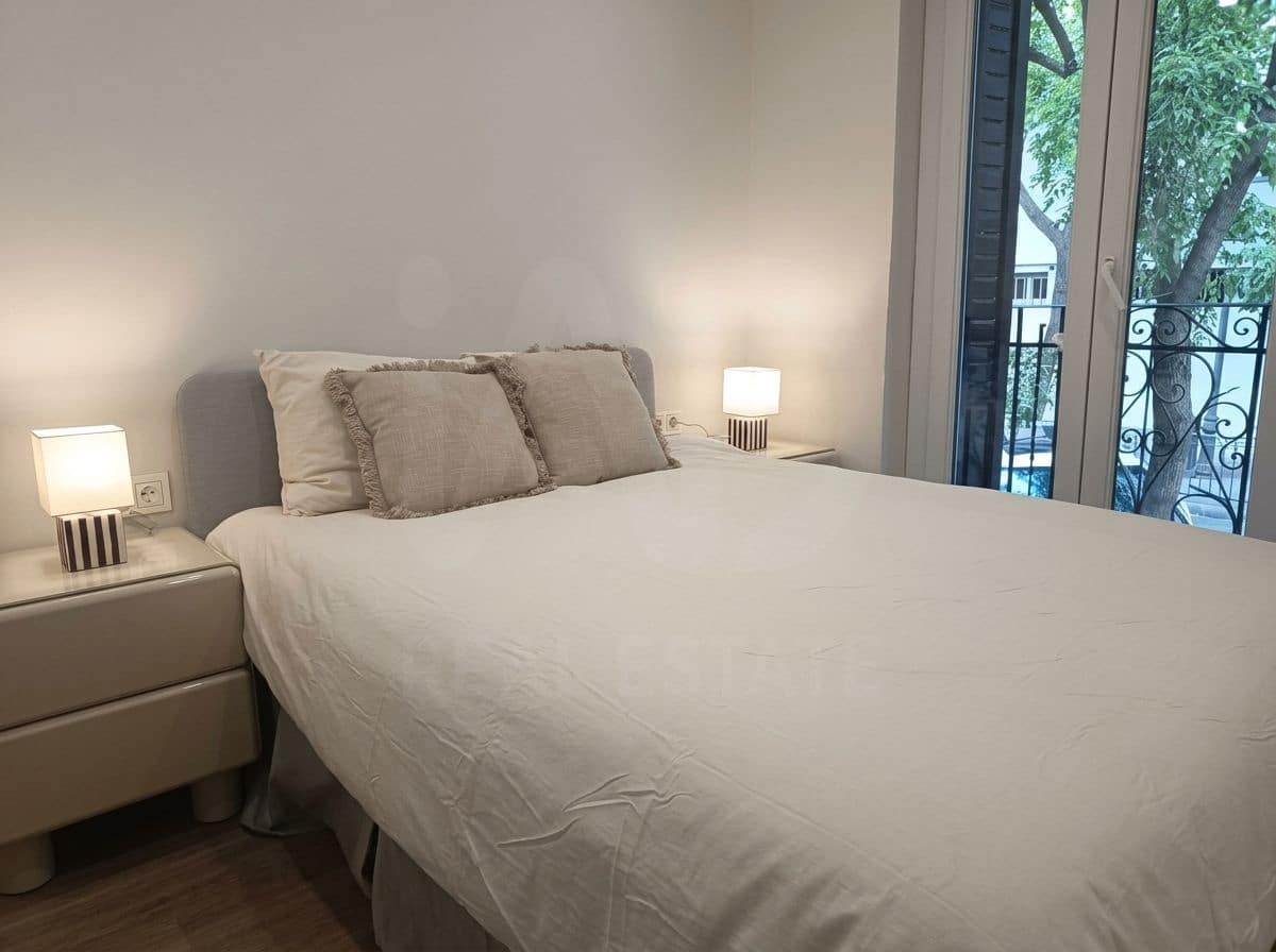 1 slaapkamer Appartement te huur in Madrid stad - € 2.500 (Ref: 10099596)