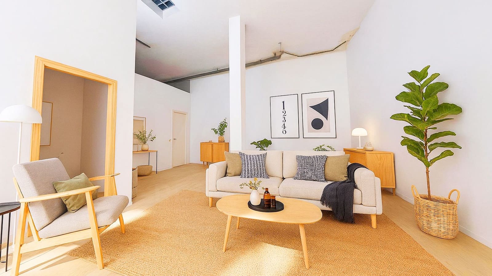 4 slaapkamer Commercieel te koop in Alicante stad - € 160.000 (Ref: 10100230)