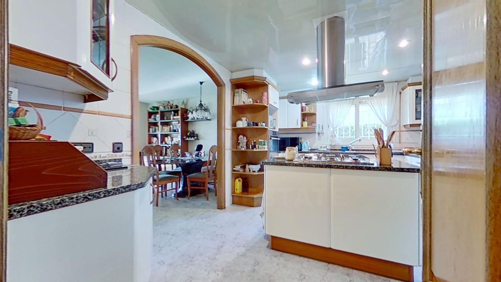5 bedroom Townhouse for sale in El Vendrell with pool garage - € 595,000 (Ref: 10101205)