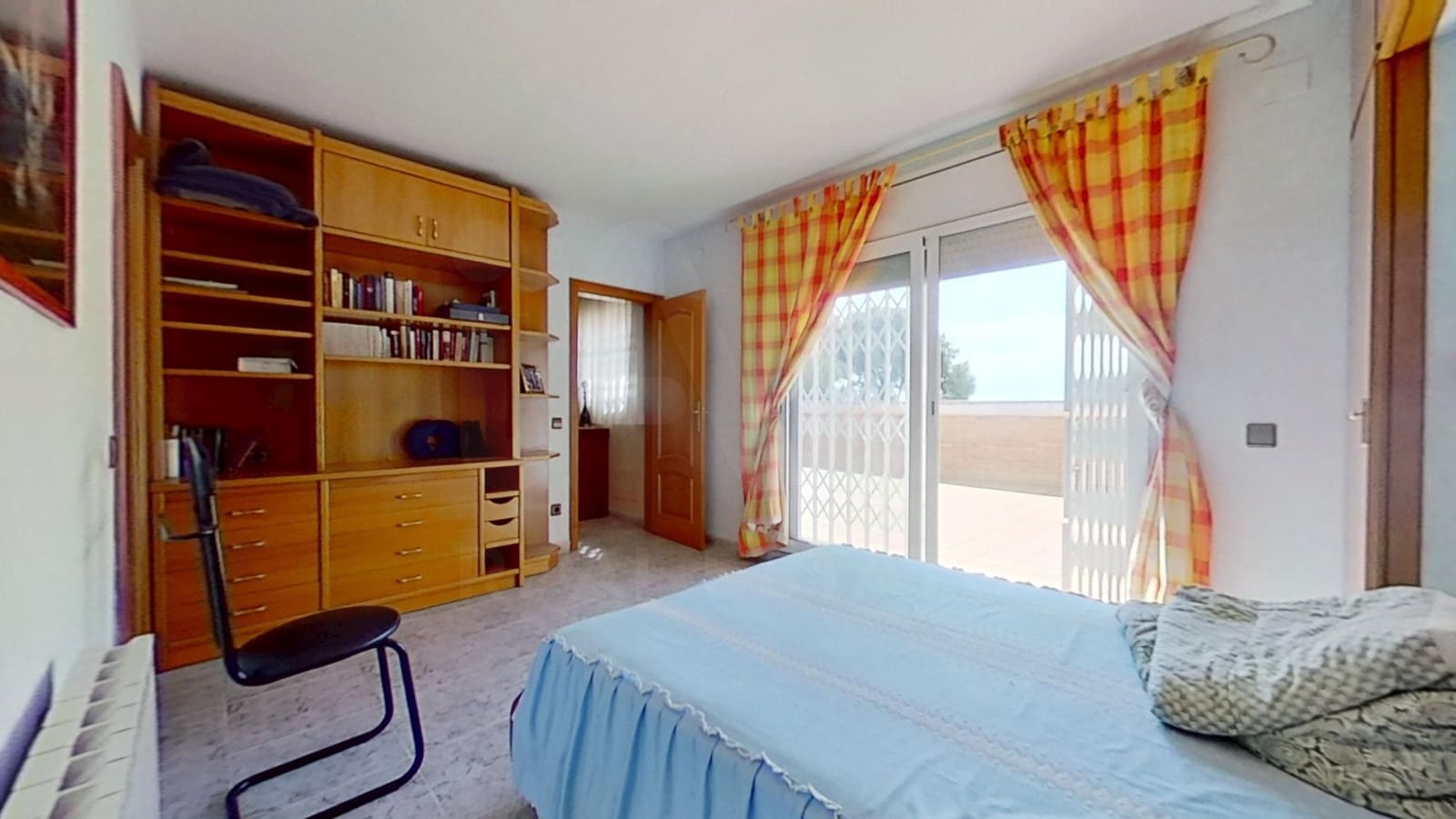 5 bedroom Townhouse for sale in El Vendrell with pool garage - € 595,000 (Ref: 10101205)