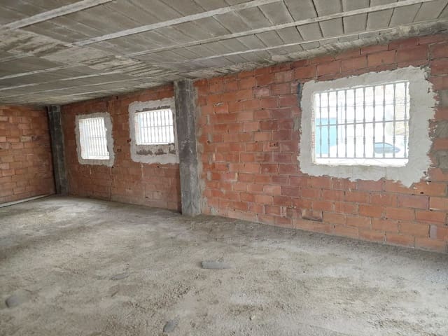 Hus till salu i Alhabia - 80 000 € (Ref: 10101211)