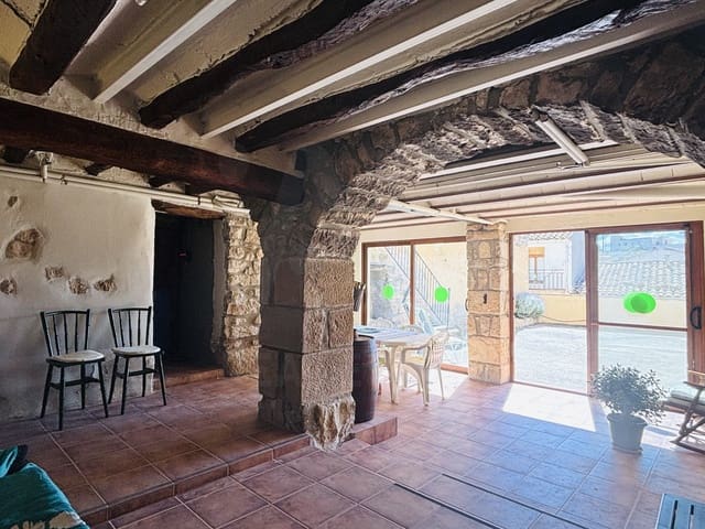 4 chambre Villa/Maison Mitoyenne à vendre à Cervià de les Garrigues avec garage - 250 000 € (Ref: 10101219)