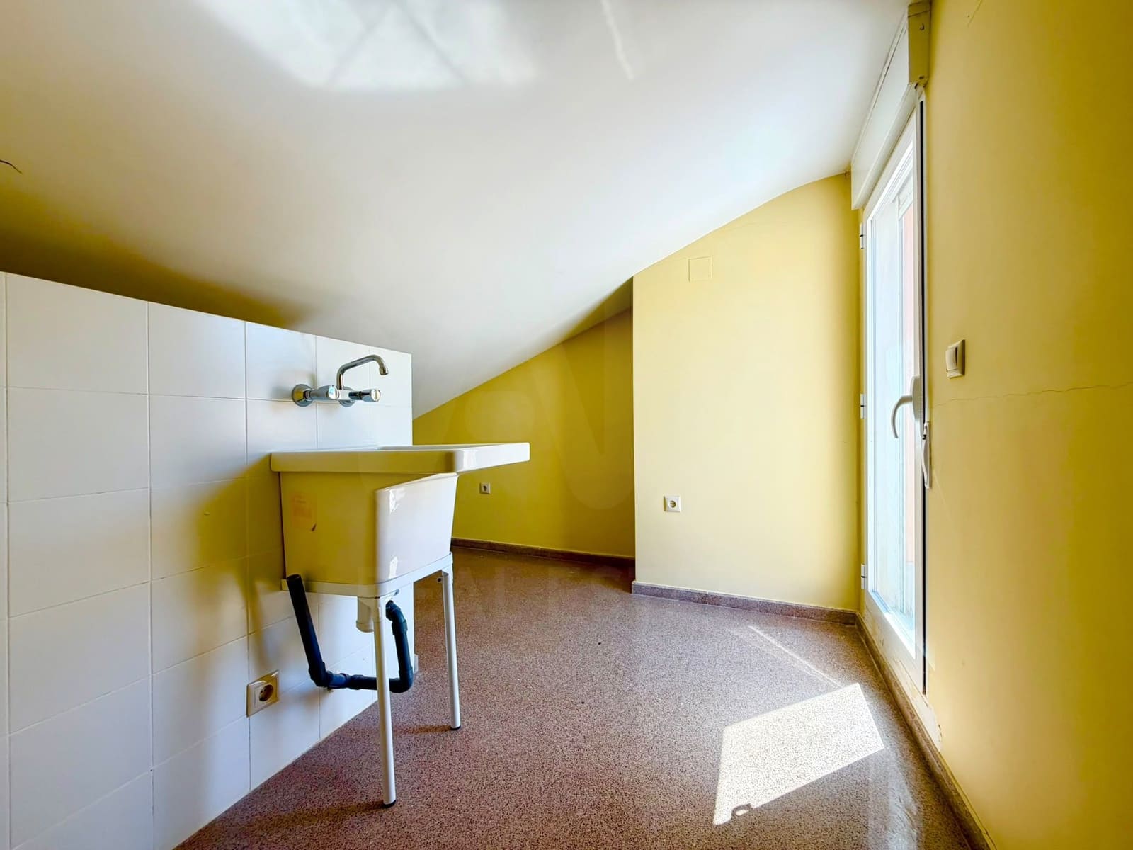 Adosado de 4 habitaciones en Castelló de Rugat en venta con piscina garaje - 149.000 € (Ref: 10101223)