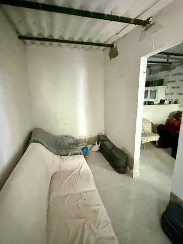 Rakentamaton maa myytävänä paikassa Santovenia de la Valdoncina - 20 000 € (Ref: 10101224)