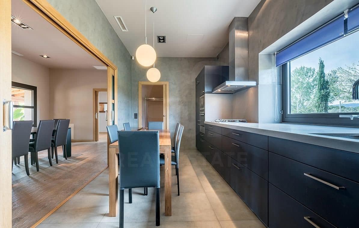 8 chambre Finca/Maison de Campagne à vendre à Montbrio del Camp avec piscine garage - 1 650 000 € (Ref: 10101237)