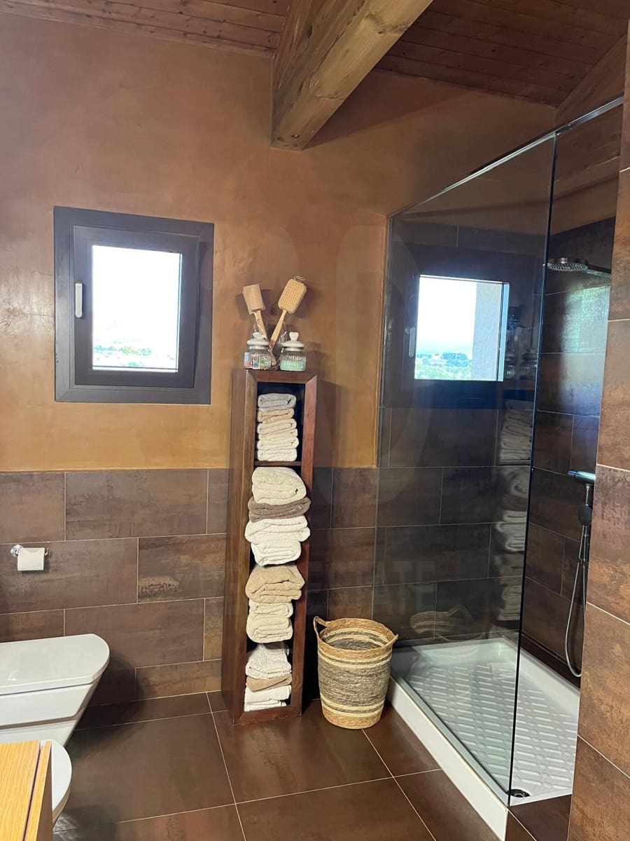 8 chambre Finca/Maison de Campagne à vendre à Montbrio del Camp avec piscine garage - 1 650 000 € (Ref: 10101237)