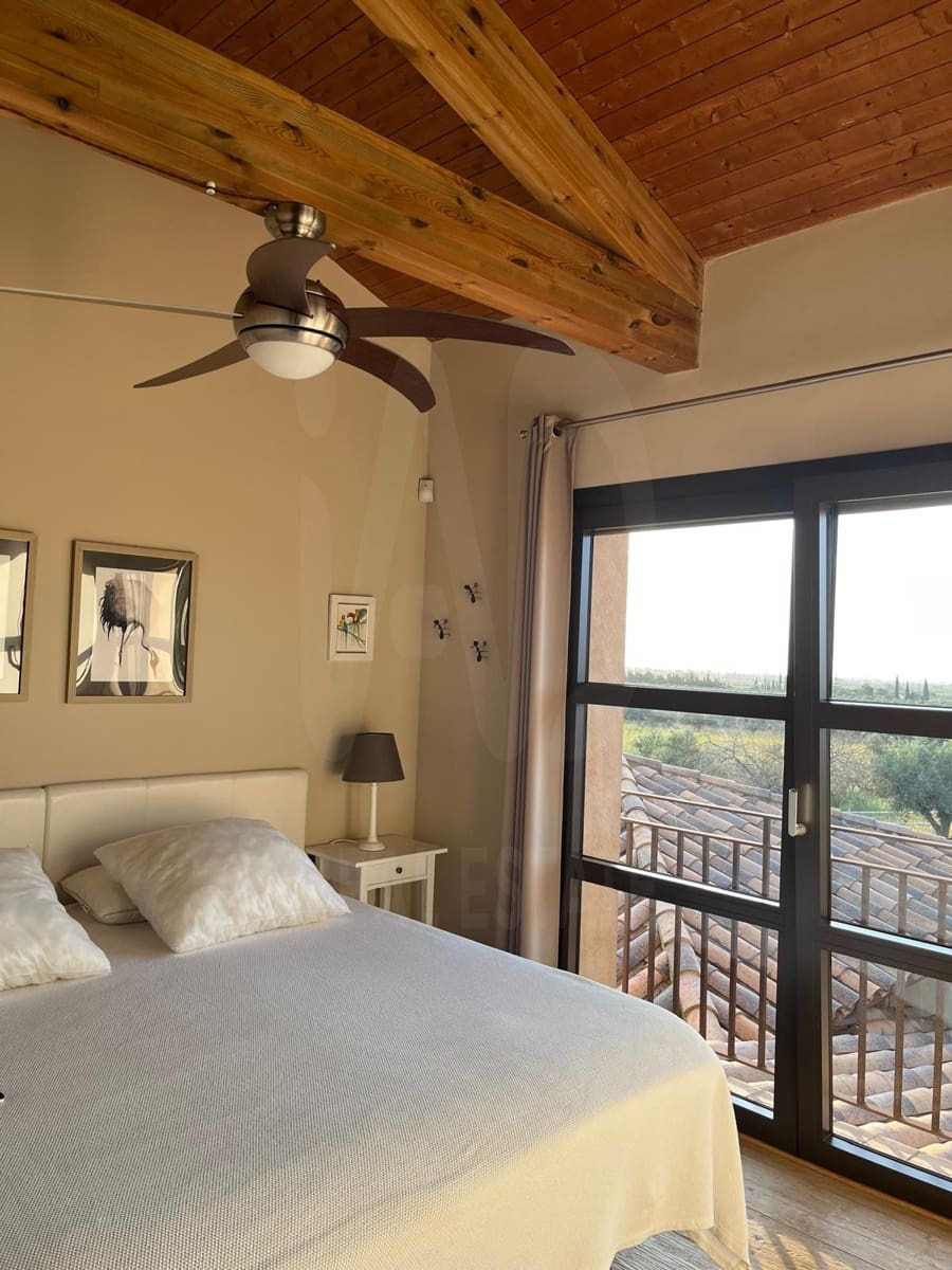 8 chambre Finca/Maison de Campagne à vendre à Montbrio del Camp avec piscine garage - 1 650 000 € (Ref: 10101237)