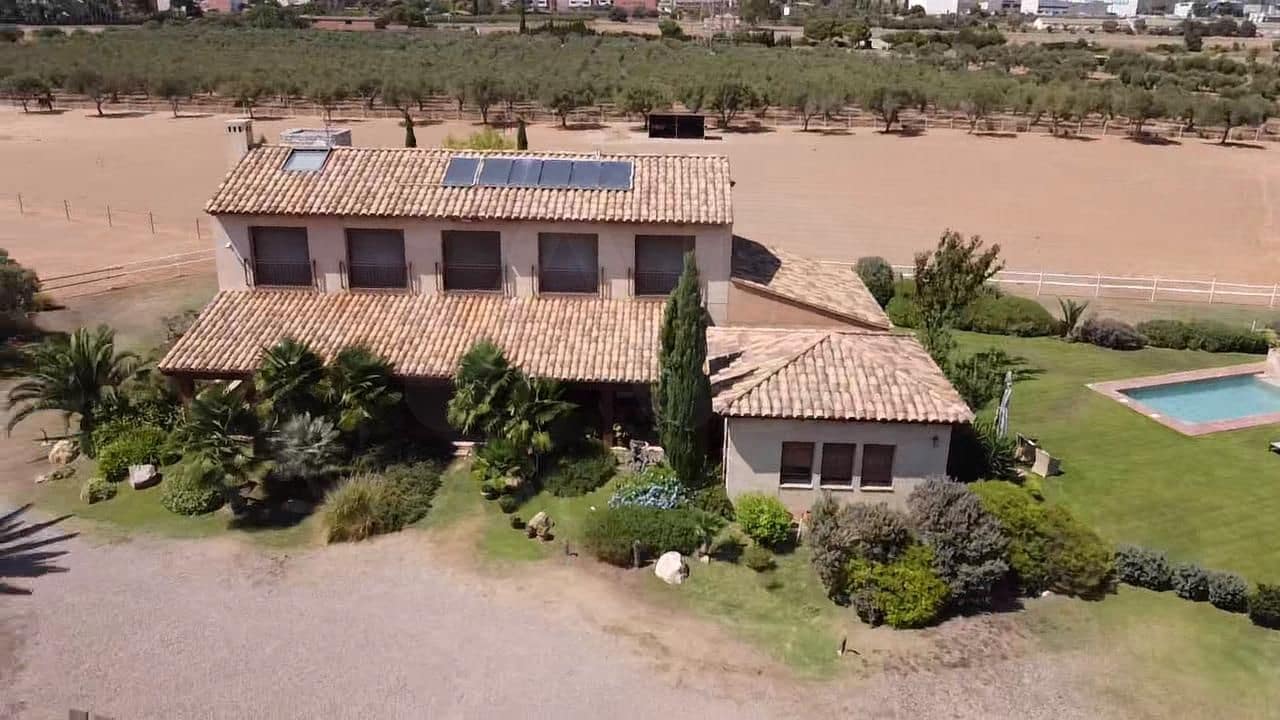 8 chambre Finca/Maison de Campagne à vendre à Montbrio del Camp avec piscine garage - 1 650 000 € (Ref: 10101237)