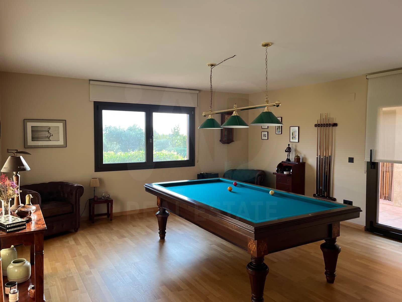 8 chambre Finca/Maison de Campagne à vendre à Montbrio del Camp avec piscine garage - 1 650 000 € (Ref: 10101237)