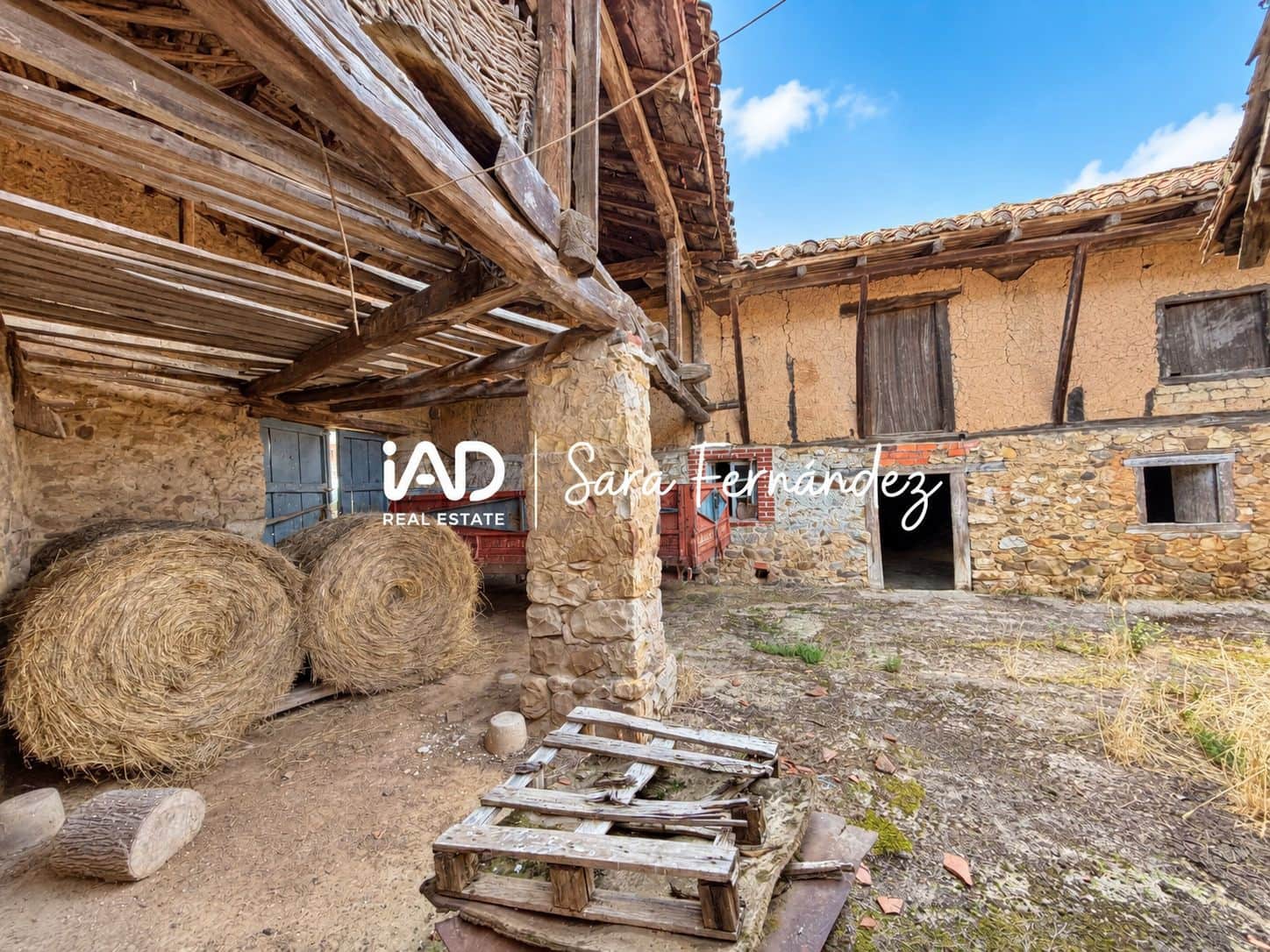 Finca/Landhuis te koop in Cuadros - € 129.900 (Ref: 10101239)