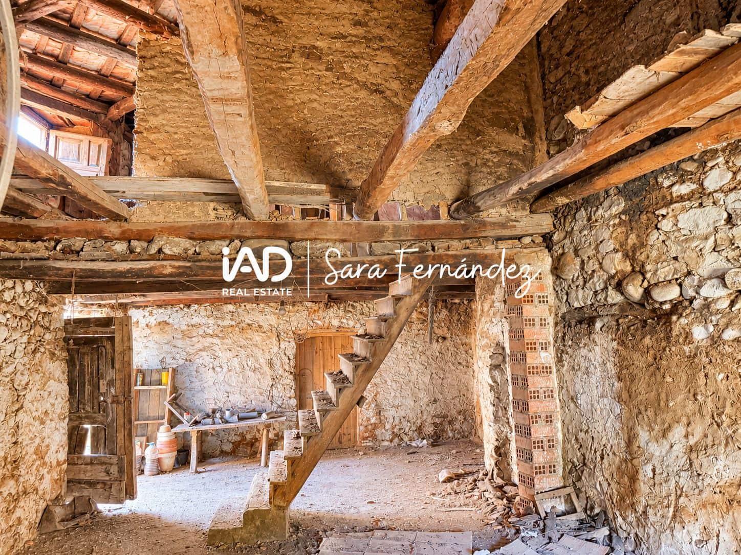 Finca/Landhuis te koop in Cuadros - € 129.900 (Ref: 10101239)