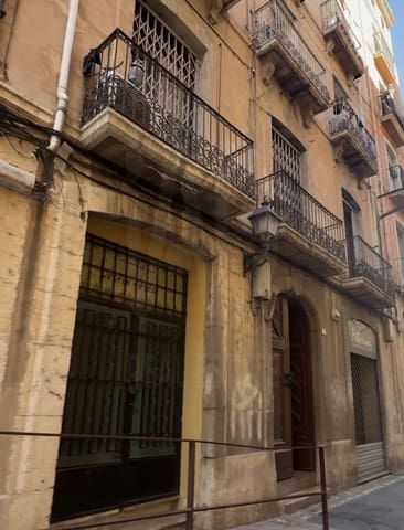 5 bedroom Apartment for sale in Tortosa - € 148,990 (Ref: 10101240)