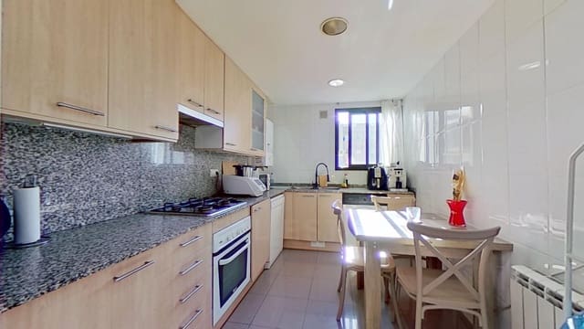 3 quarto Apartamento para venda em El Vendrell com garagem - 198 000 € (Ref: 10101242)