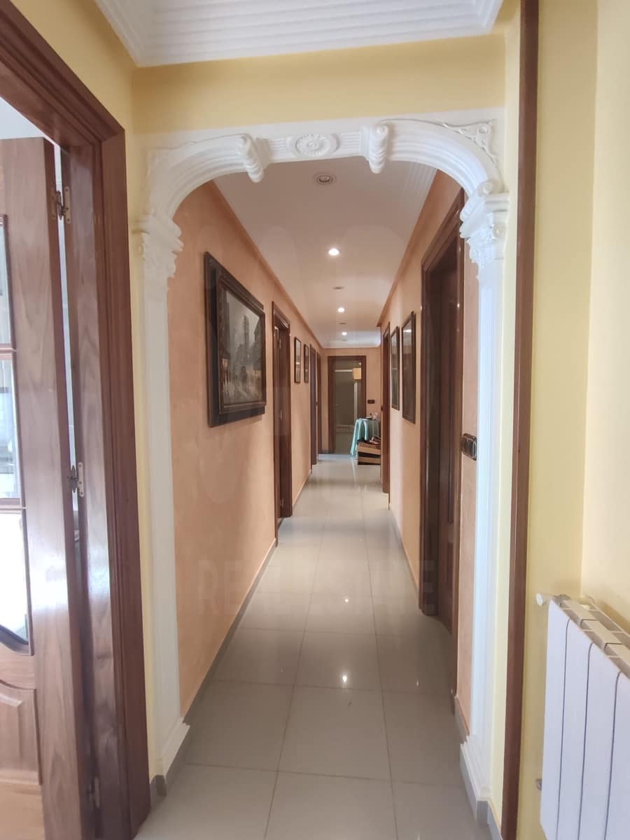 3 bedroom Apartment for sale in La Baneza with garage - € 149,000 (Ref: 10101247)