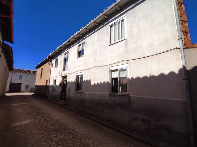 5 chambre Maison de Ville à vendre à Luyego avec garage - 79 500 € (Ref: 10101550)