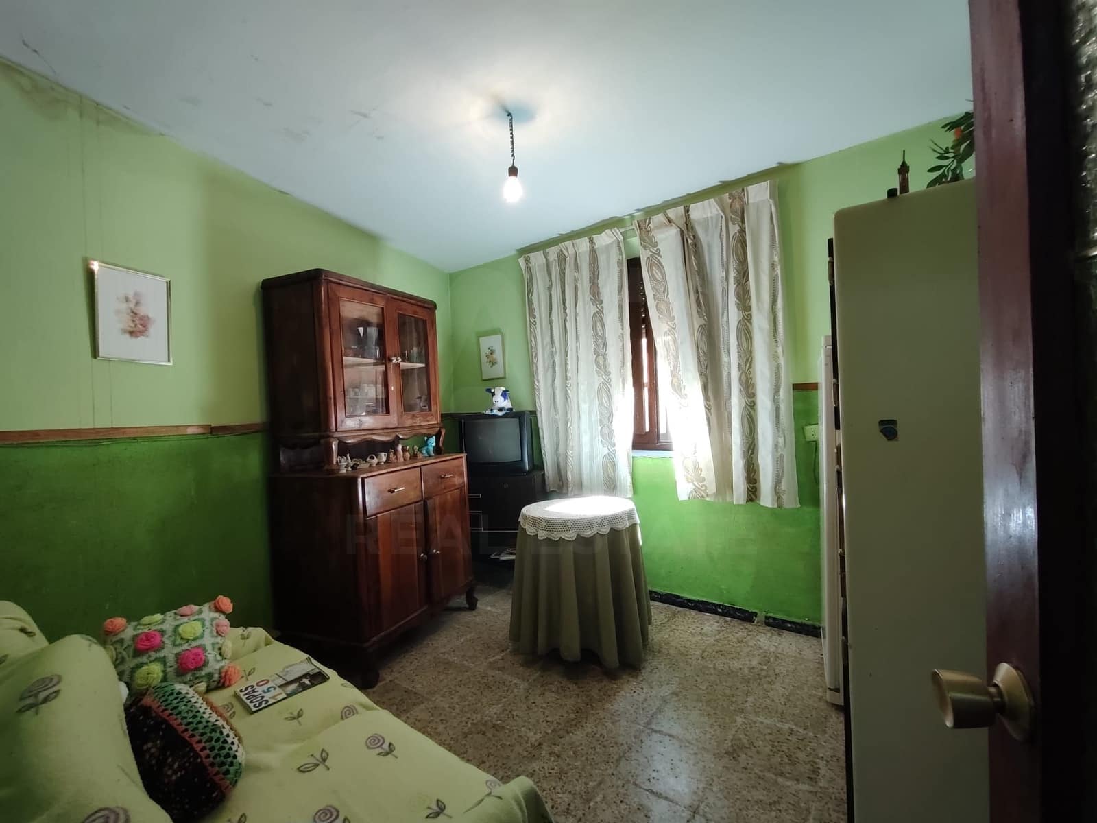 5 chambre Maison de Ville à vendre à Luyego avec garage - 79 500 € (Ref: 10101550)