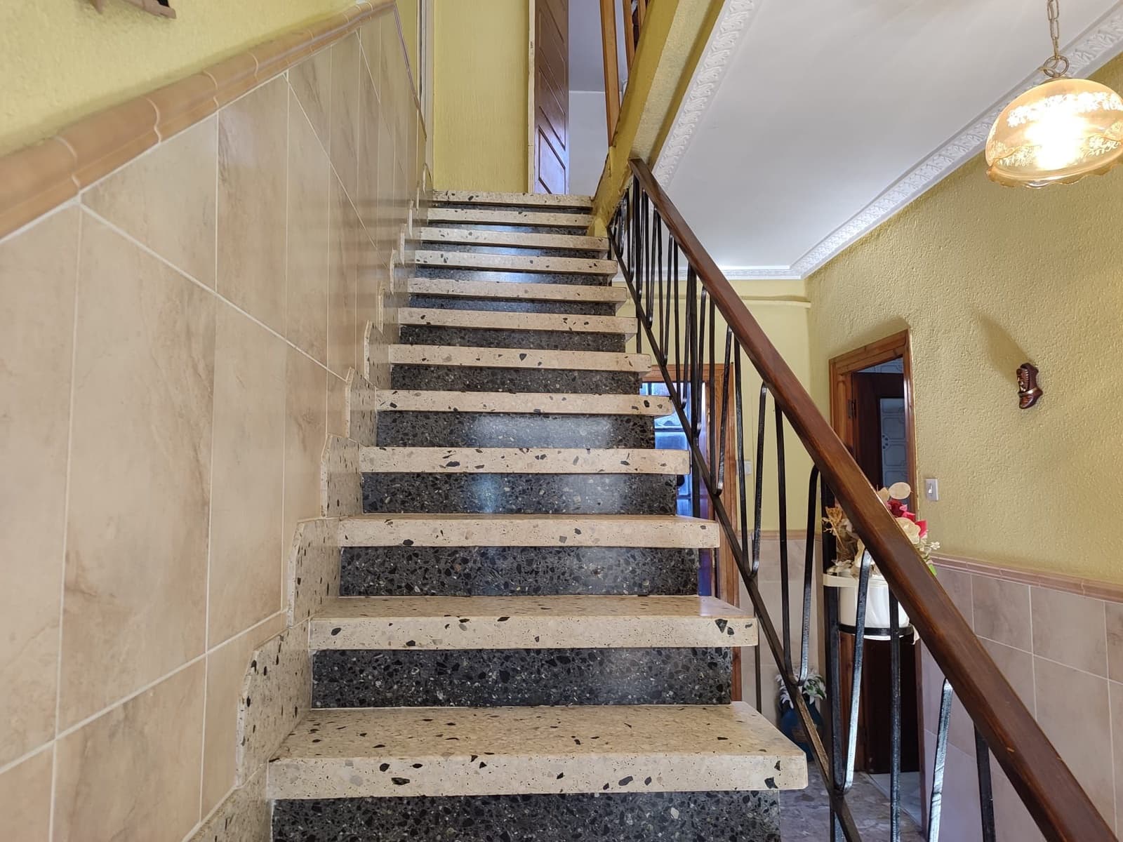5 chambre Maison de Ville à vendre à Luyego avec garage - 79 500 € (Ref: 10101550)