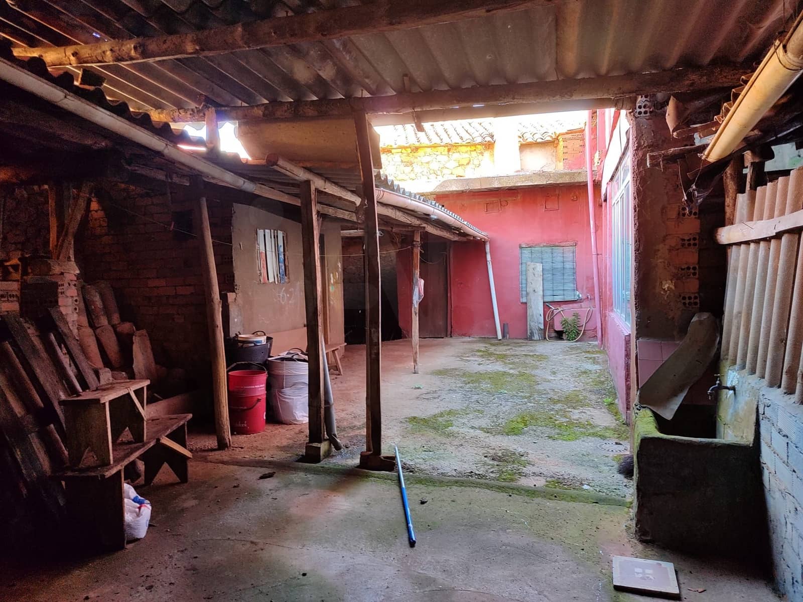 5 chambre Maison de Ville à vendre à Luyego avec garage - 79 500 € (Ref: 10101550)
