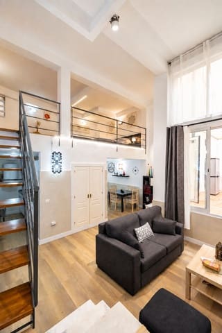 2 soveværelse Lejlighed til salg i Centro Historico, Málaga by - € 439.500 (Ref: 10102504)