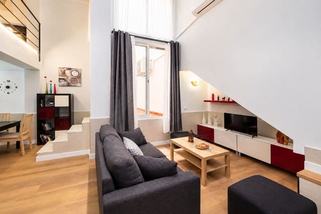 2 soveværelse Lejlighed til salg i Centro Historico, Málaga by - € 439.500 (Ref: 10102504)