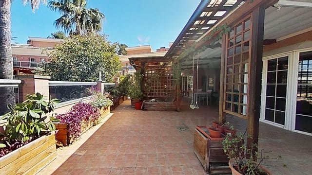5 soverom Villa til salgs i Salou med svømmebasseng garasje - € 888 888 (Ref: 10106485)
