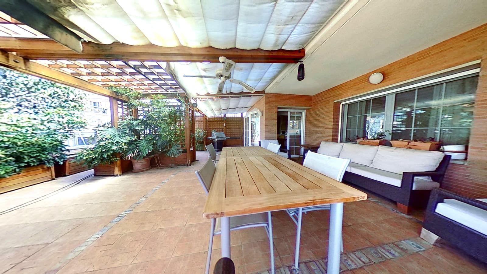 5 soveværelse Villa til salg i Salou med swimmingpool garage - € 888.888 (Ref: 10106485)