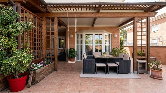 5 bedroom Villa for sale in Salou with pool garage - € 888,888 (Ref: 10106485)