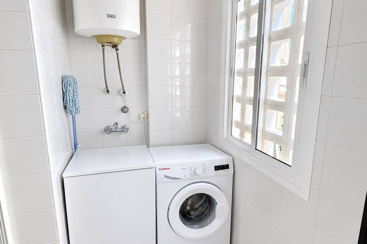 5 camera da letto Villetta a Schiera in vendita in Velez-Malaga con piscina garage - 519.000 € (Rif: 10106487)
