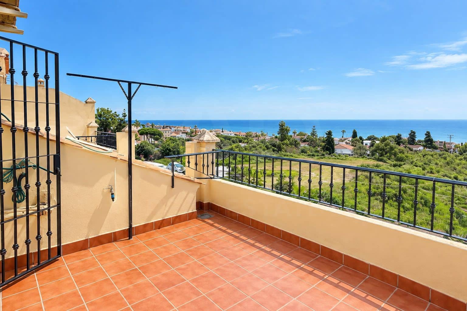 5 camera da letto Villetta a Schiera in vendita in Velez-Malaga con piscina garage - 519.000 € (Rif: 10106487)