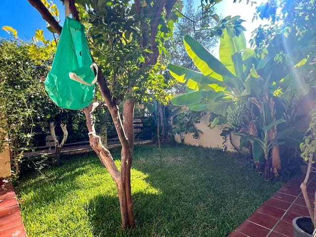 5 camera da letto Villetta a Schiera in vendita in Vélez-Málaga con piscina garage - 519.000 € (Rif: 10106487)