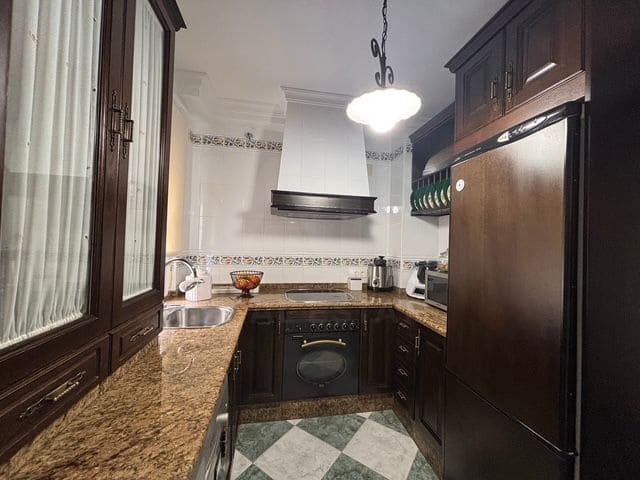 3 sovrum Lägenhet till salu i Lepe med garage - 149 900 € (Ref: 10106488)