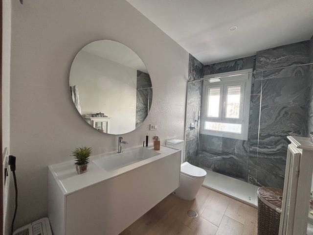 3 sovrum Lägenhet till salu i Lepe med garage - 149 900 € (Ref: 10106488)