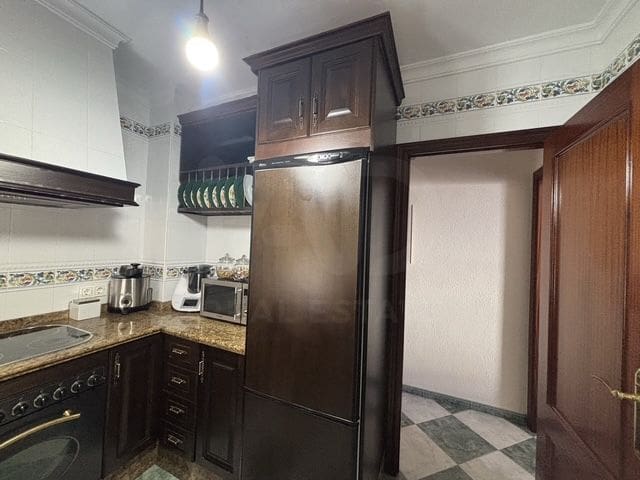 3 sovrum Lägenhet till salu i Lepe med garage - 149 900 € (Ref: 10106488)