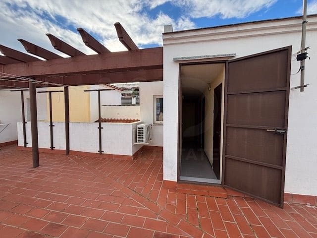 3 sovrum Lägenhet till salu i Lepe med garage - 149 900 € (Ref: 10106488)