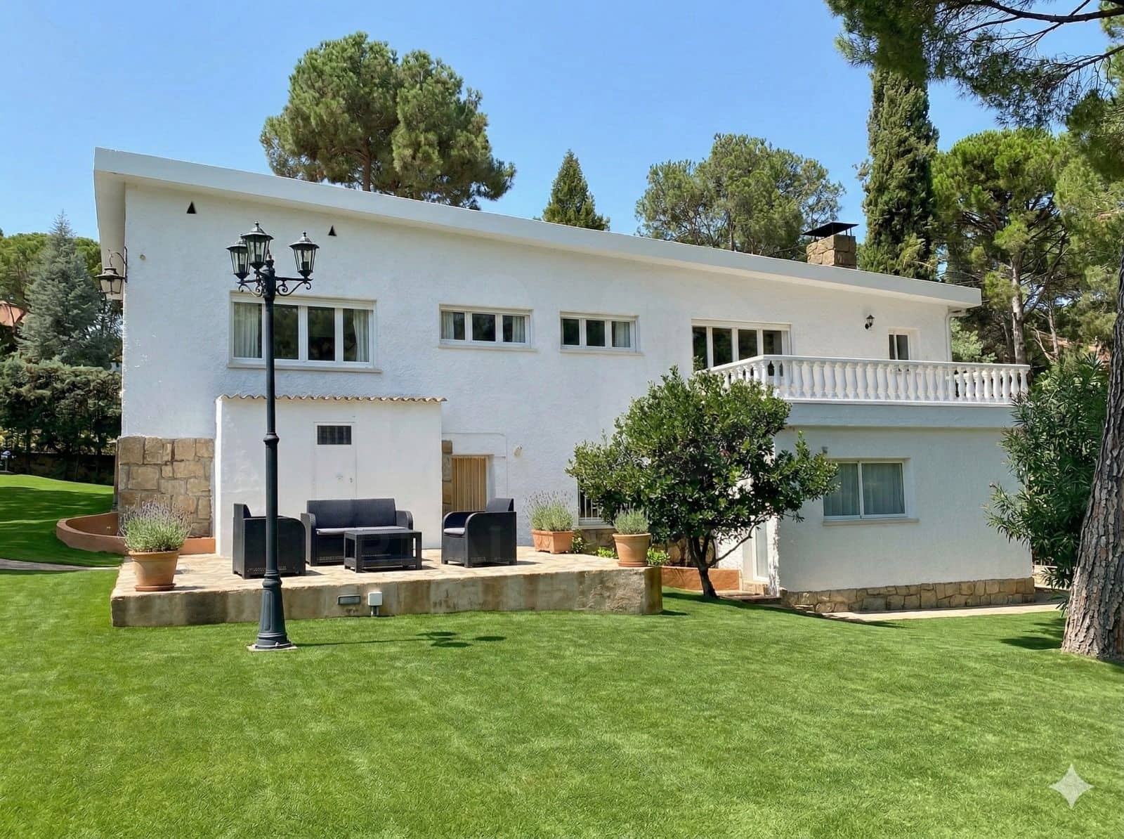 6 bedroom Villa for sale in San Martin de Valdeiglesias with pool garage - € 1,080,000 (Ref: 10106489)
