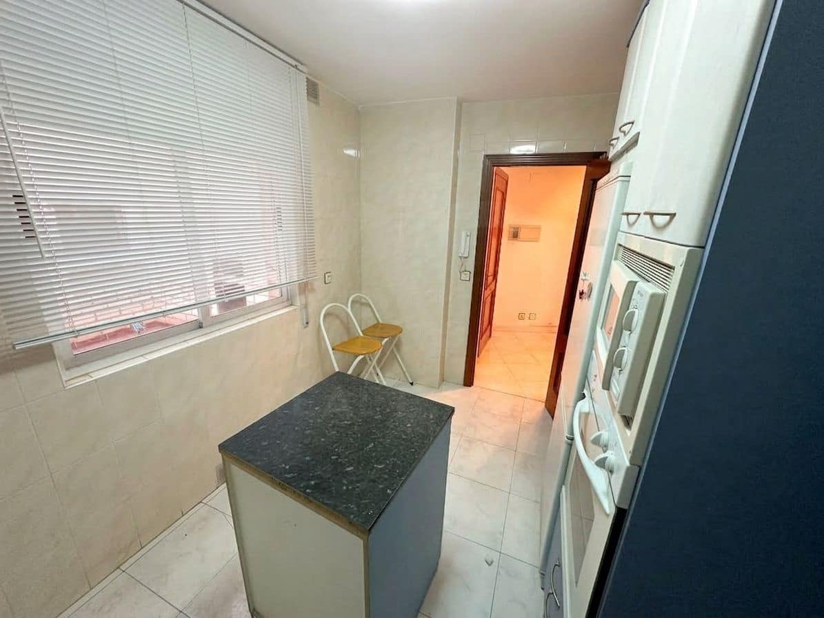 3 bedroom Apartment for sale in San Andres del Rabanedo - € 123,900 (Ref: 10106496)