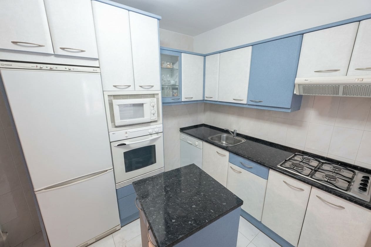 3 bedroom Apartment for sale in San Andres del Rabanedo - € 123,900 (Ref: 10106496)